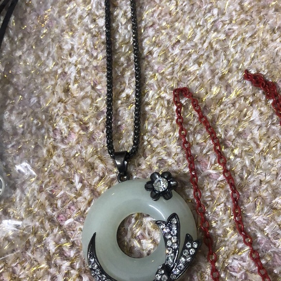 All necklaces in one price ❤️ - Picture 6 of 10